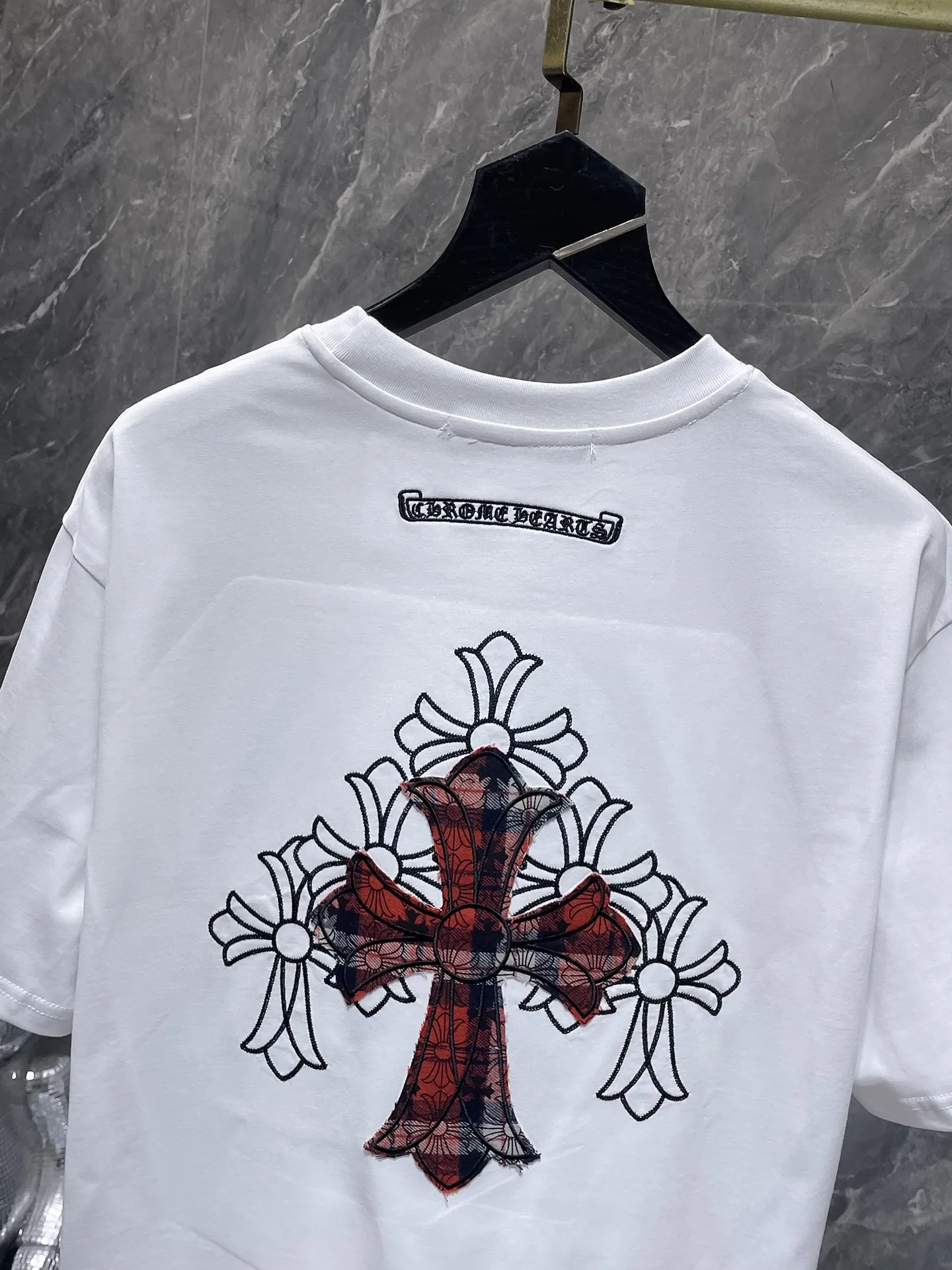 P170 new Chrome Hearts 25ss high version for summer! High-weight, environmentally friendly, high-quality top-grade fabric 280g Crow Cross Heavy Industry hand-applied embroidered willow short sleeves. Counter synchronization. 1:1 replica version. Recommended color: black